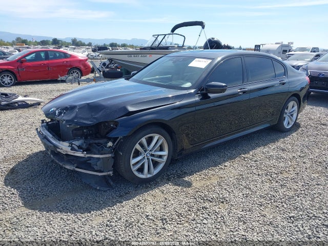 WBA7F2C59HG421618 BMW 750i / b7