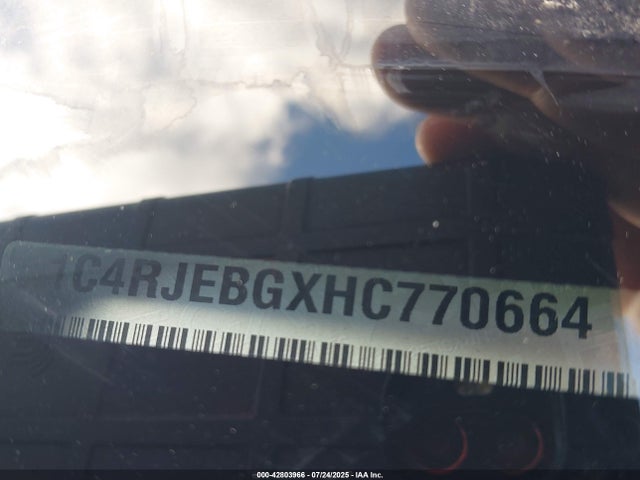 1C4RJEBGXHC770664 Jeep Grand Cherokee