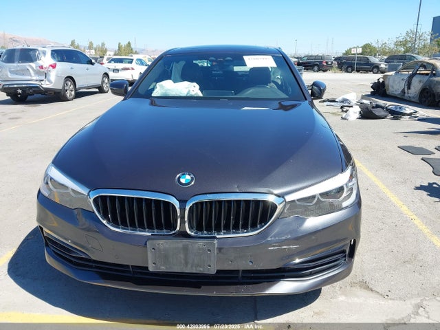 WBAJR3C04LWW78837 BMW 530I