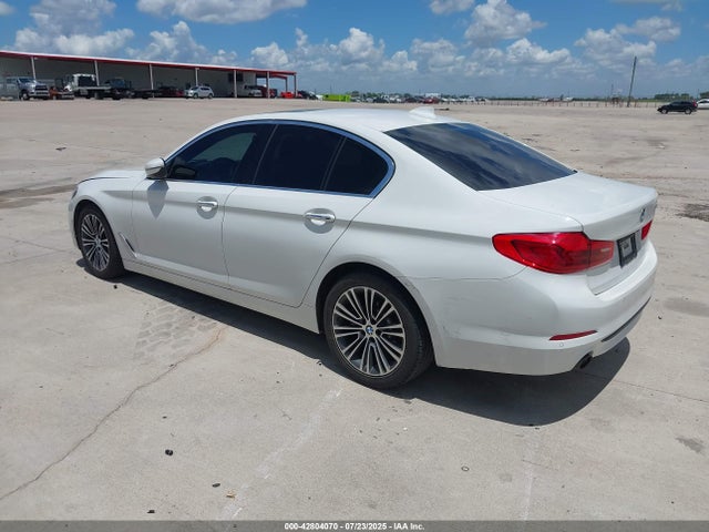 WBAJA5C5XJG899512 BMW 530I