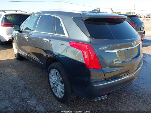 2019 CADILLAC XT5 1GYKNERS6KZ234602 Photo 2