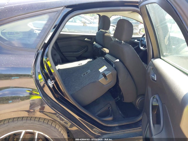 Ford 2.0l gdi 2017 1FADP3M27HL205728 Image 8
