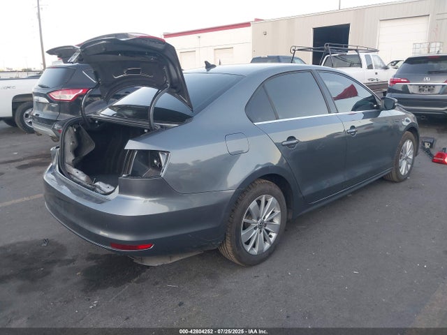 3VWD67AJ9GM312211 Volkswagen 1.4t
