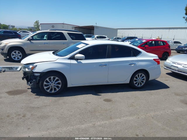 3N1AB7AP1KY288755 Nissan SENTRA SV
