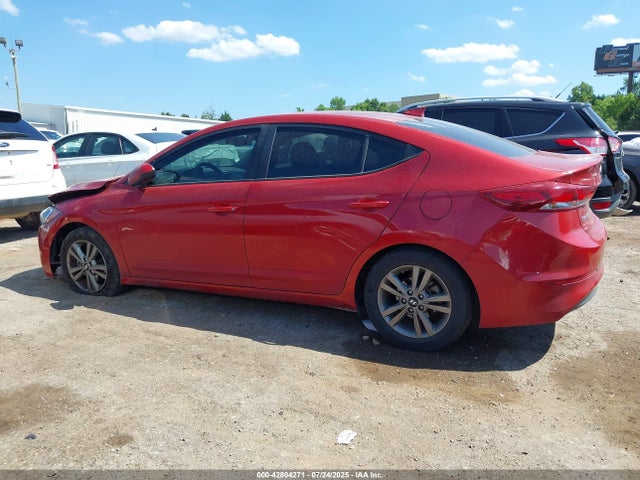 42804271 :رقم المزاد ، 5NPD84LF0JH400601 vin ، 2018 Hyundai Elantra Sel مزاد بيع