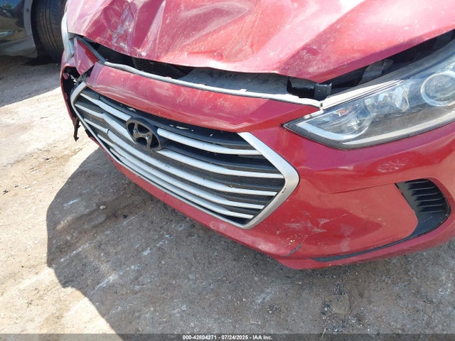 42804271 :رقم المزاد ، 5NPD84LF0JH400601 vin ، 2018 Hyundai Elantra Sel مزاد بيع