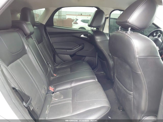 Ford Focus 2014 1FADP3K20EL455570 Image 8