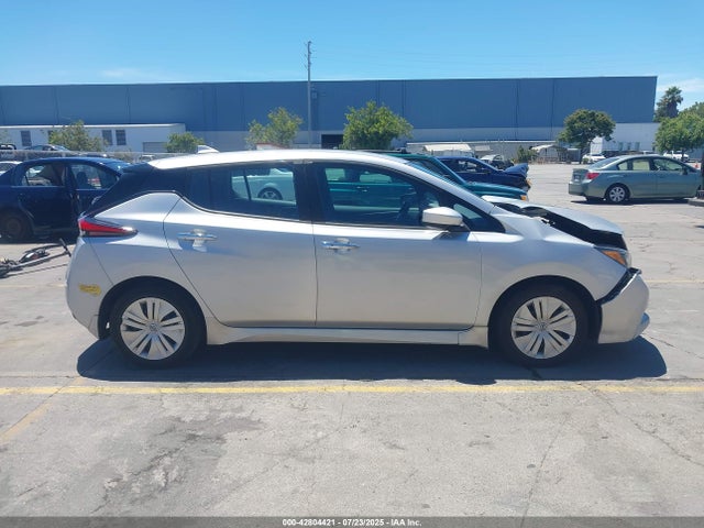 1N4AZ1BVXPC552872 Nissan 2023