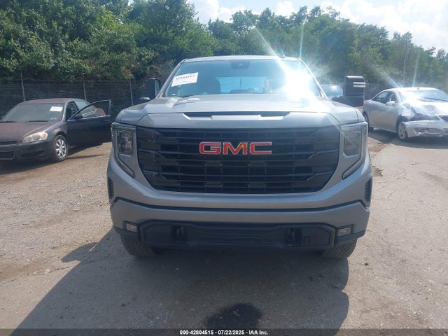 GMC l84 2023 3GTUUCED6PG343839 Image 13