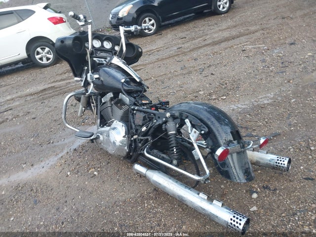 2013 Harley-davidson Flhx Street Glide მანქანა იყიდება აუქციონზე, vin: 1HD1KBM19DB695214, აუქციონის ნომერი: 42804531