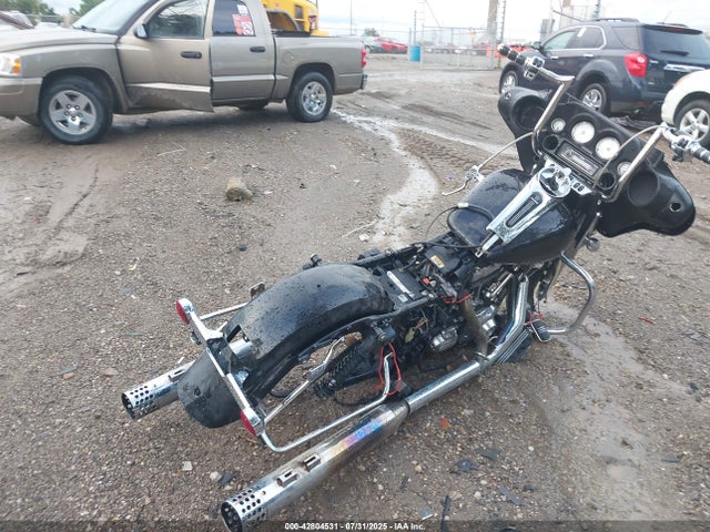 2013 Harley-davidson Flhx Street Glide მანქანა იყიდება აუქციონზე, vin: 1HD1KBM19DB695214, აუქციონის ნომერი: 42804531
