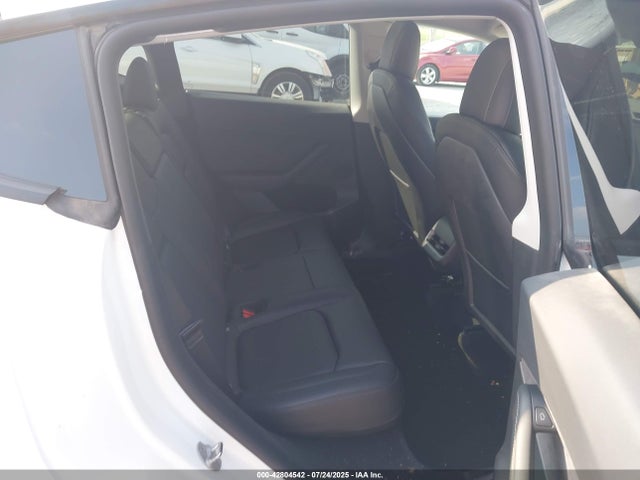 7SAYGDEF4PF605642 Tesla 2023