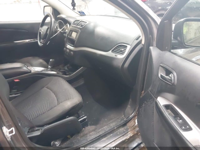 42804543 :رقم المزاد ، 3C4PDDBG5FT566770 vin ، 2015 Dodge Journey Sxt مزاد بيع