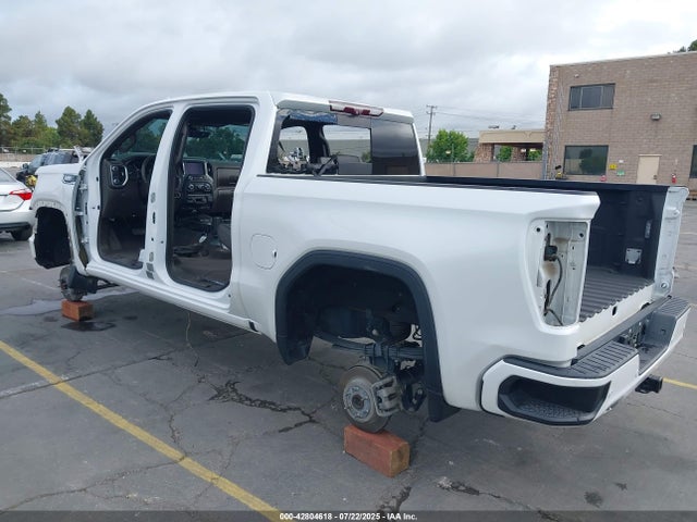 3GTU9FET2LG431257 GMC lm2