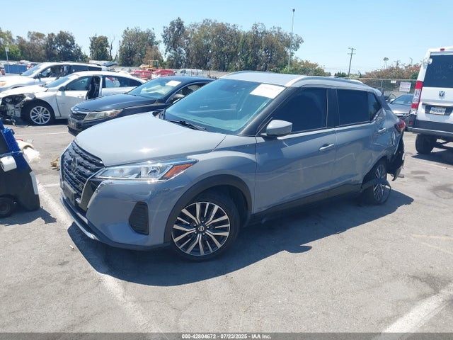 Nissan 2021 2021 3N1CP5CV8ML563984 Image 2