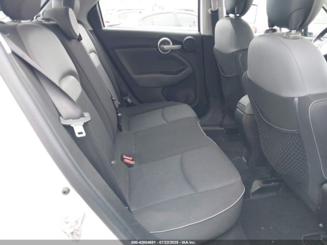 2016 FIAT 500X ZFBCFXAT0GP324617 Photo 7