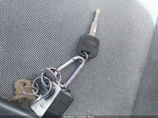 2000 FORD RANGER 1FTZR15V7YTB25532 Photo 10