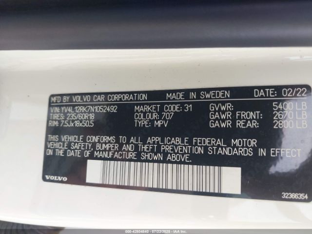 2022 VOLVO XC60 YV4L12RK7N1052492 Photo 8