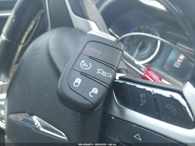 1C3CCCAB6FN633463 Chrysler 2015