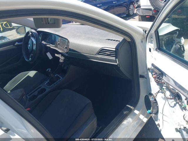 3VWN57BU6KM099159 Volkswagen 1.4 tsi