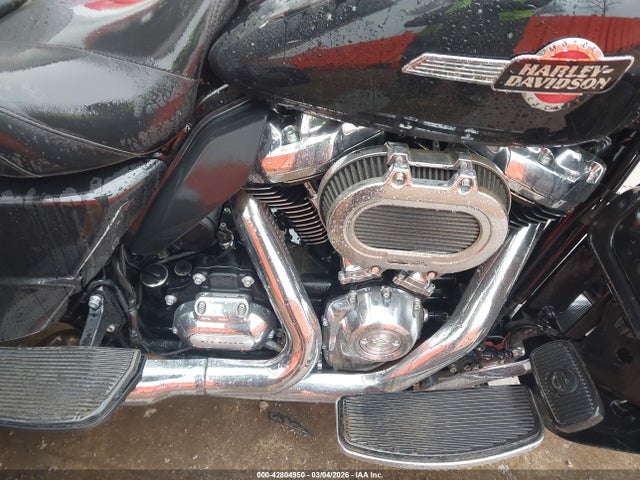 2022 HARLEY-DAVIDSON FLHTCUTG 1HD1MAF19NB857068 Photo 7