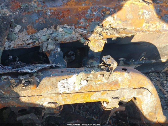 1GNSCKKC0FR604467 Chevrolet l83 - vvt, active fuel management, aluminum