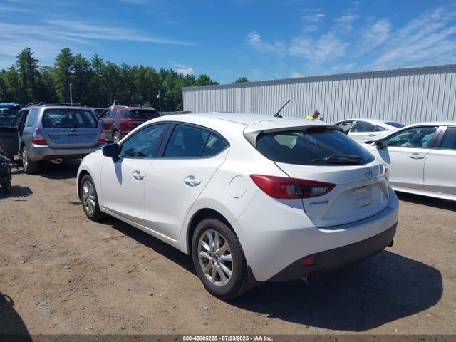 Mazda pe 2015 3MZBM1L71FM234775 Image 3