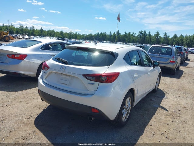 Mazda pe 2015 3MZBM1L71FM234775 Image 4