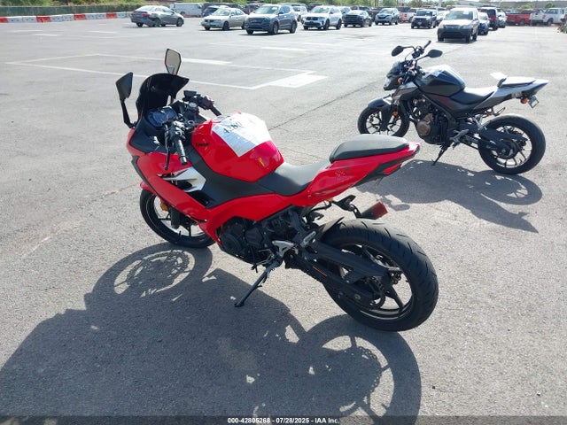 JKAEXKG15MDAA8453 Kawasaki Ninja 400