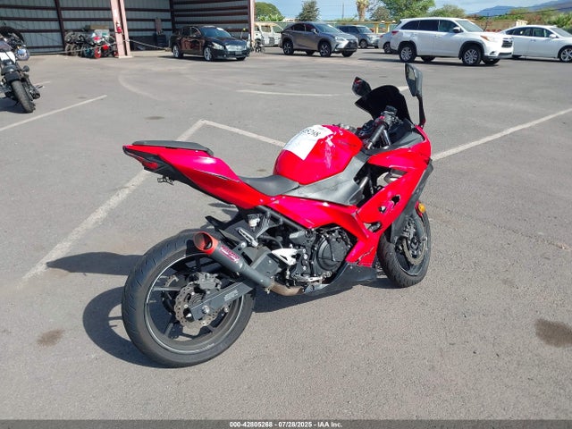 JKAEXKG15MDAA8453 Kawasaki Ninja 400