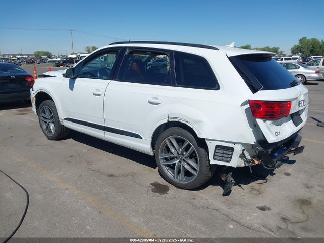 2018 AUDI Q7 WA1VAAF74JD037697 Photo 2