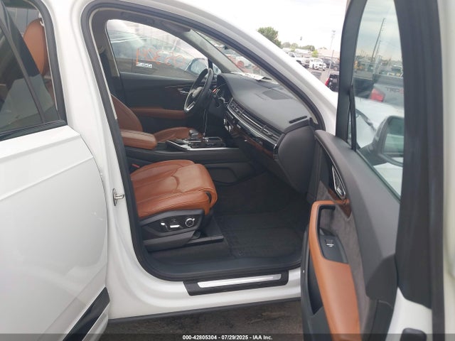 2018 AUDI Q7 WA1VAAF74JD037697 Photo 4
