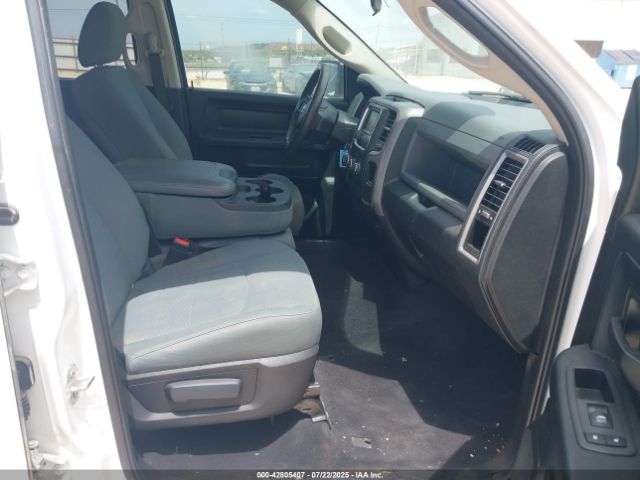 2018 RAM 1500 1C6RR7FT7JS309341 Photo 4