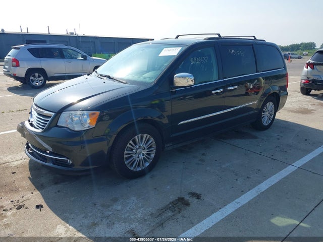 2C4RC1CG5FR590742 Chrysler Town and Country