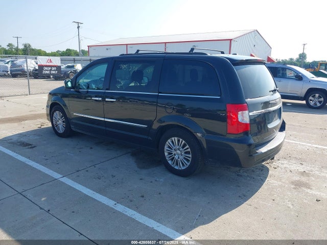2C4RC1CG5FR590742 Chrysler Town and Country