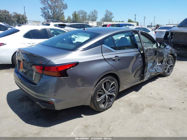 Nissan 2024 2024 1N4BL4CV2RN367650 Image 4