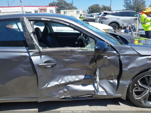 Nissan 2024 2024 1N4BL4CV2RN367650 Image 6