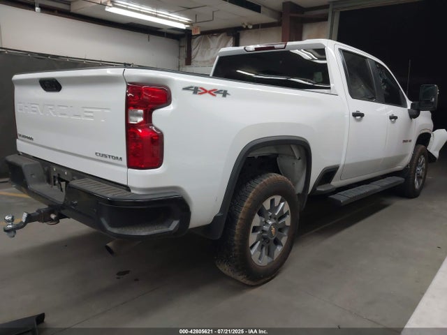 2GC4YME75R1152896 Chevrolet l8t