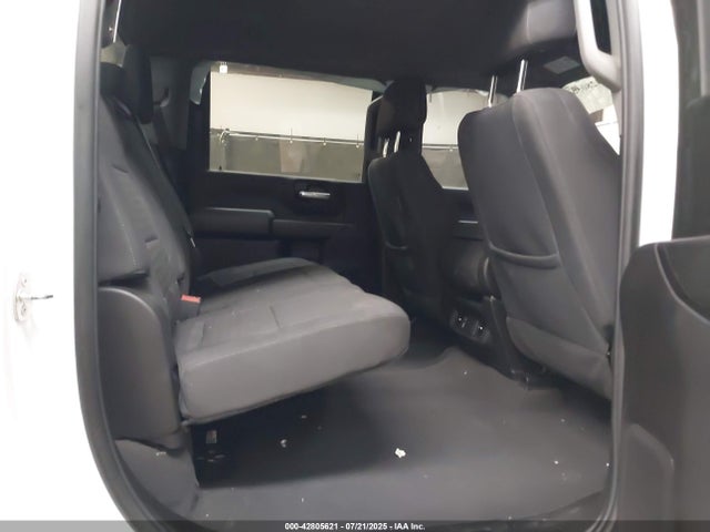 2GC4YME75R1152896 Chevrolet l8t