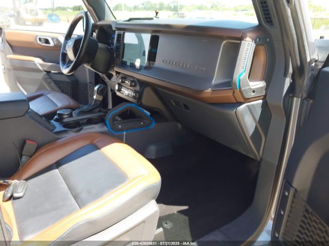 2023 FORD BRONCO 1FMEE5DP8PLA91454 Photo 4