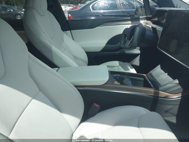 2022 TESLA MODEL X 7SAXCAE51NF355318 Photo 4