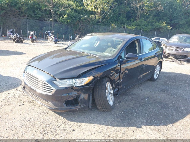 Ford Fusion 2020 3FA6P0HD8LR142748 Image 2
