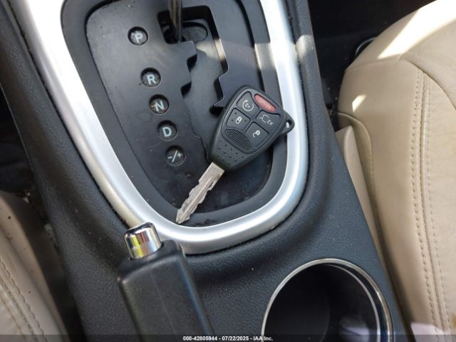 2011 CHRYSLER 200 1C3BC2FG8BN570113 Photo 10