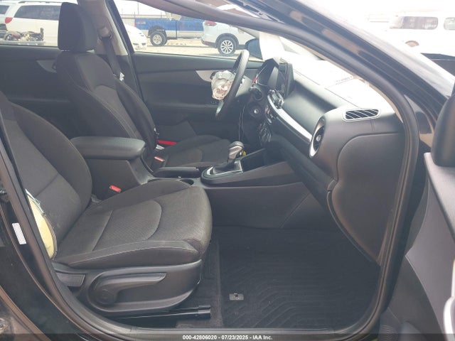3KPF24AD9RE750322 KIA mpi nu
