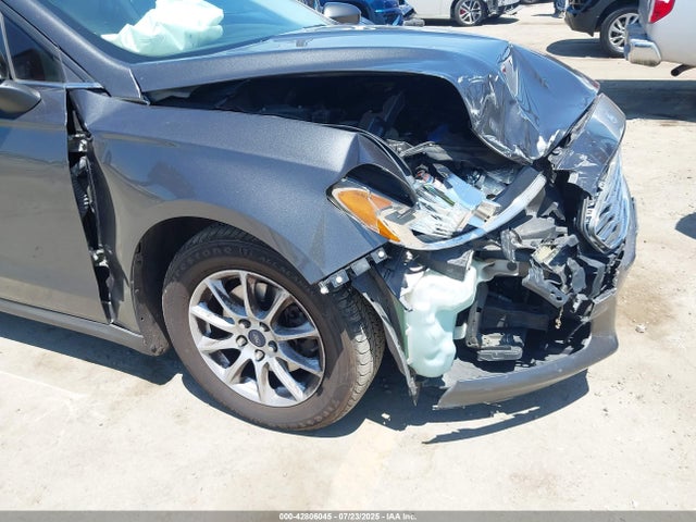 Ford 2016 2016 3FA6P0G71GR187211 Image 6