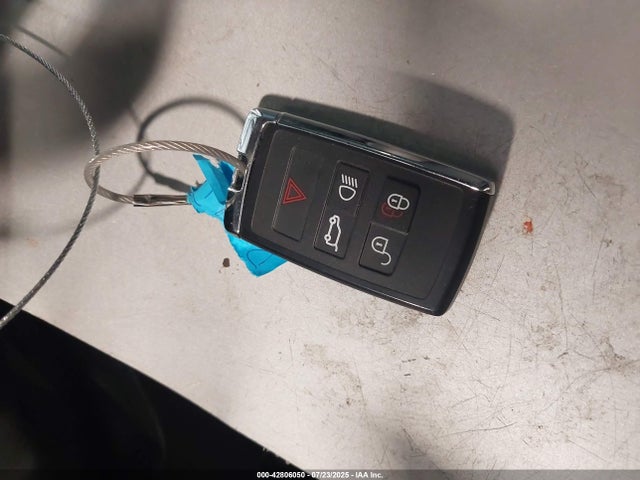 Land Rover aj20p 2025 SALYL2EX3SA398189 Image 11