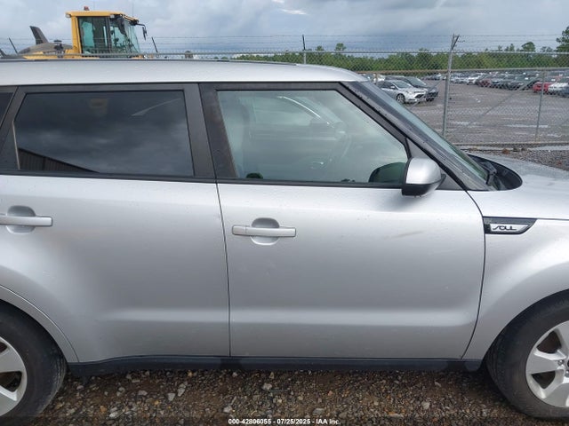 KIA g 2018 KNDJN2A25J7575267 Image 13