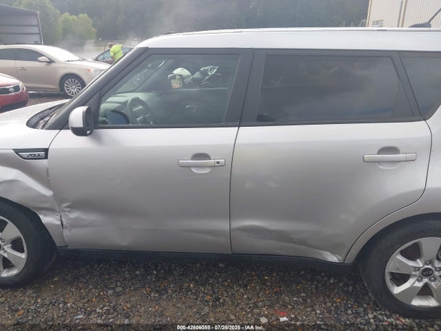 KIA g 2018 KNDJN2A25J7575267 Image 14
