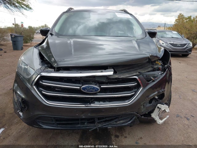 1FMCU0G90HUE57767 Ford 2017
