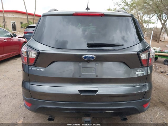 1FMCU0G90HUE57767 Ford 2017